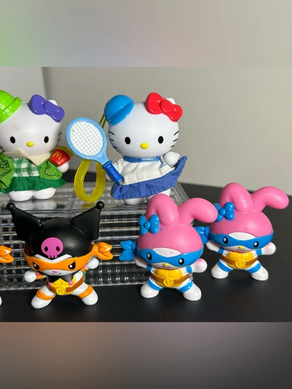 Hello Kitty Figurines - Picture 4 of 6